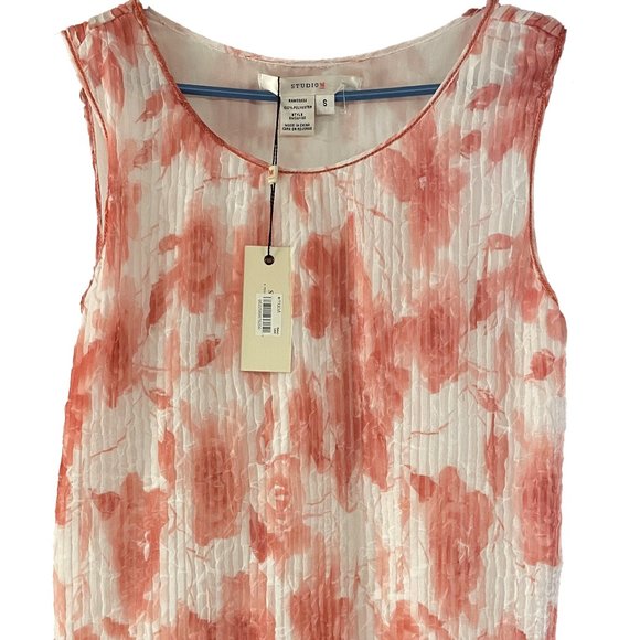 Studio M Women's Rose Print Pleated Crepe Tank Top Cranberry Size S NWT - Picture 1 of 3